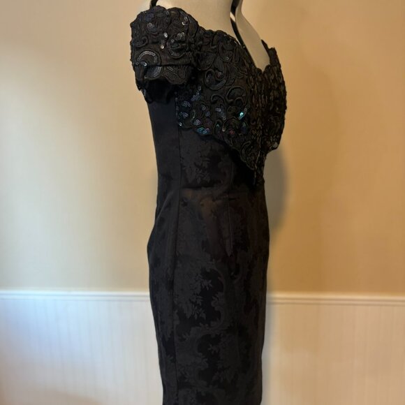 JESSICA McCLINTOCK Off-Shoulder Damask + Sequins Black Party Dress | 80s Size 4 - Picture 3 of 11